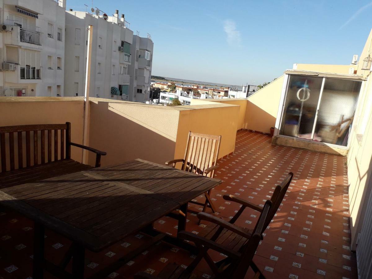 Apartamento Atico con espectacular terraza con vistas magníficas a la desembocadura del Guadalquivir Sanlúcar de Barrameda Exterior foto